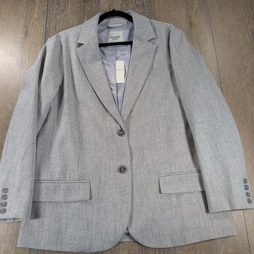 Abercrombie & Fitch Light Gray Men's Blazer - Worn Once